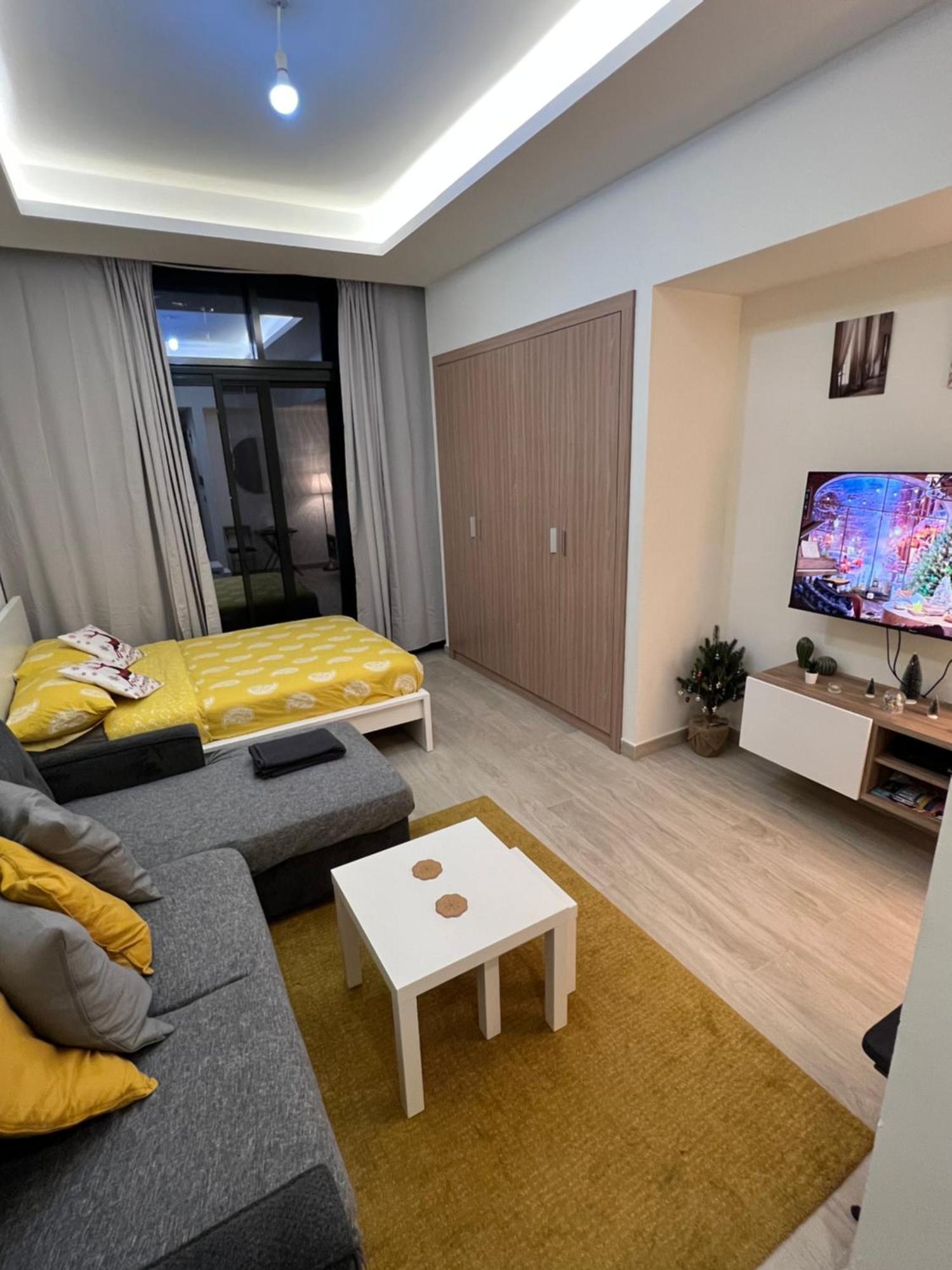 Modern Studio Center Of Dubai Exterior photo